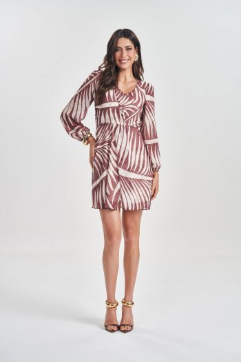 Vestido curto em Chiffon soft