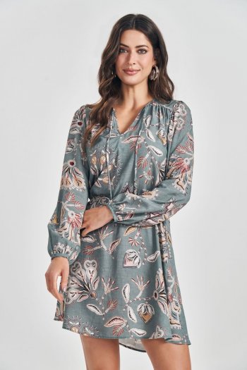 Vestido Curto Manga Longa em Viscose com Amarração