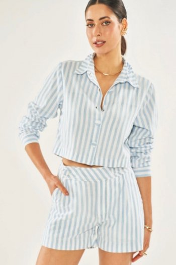 Shorts Jeans Listrado com Cintura Alta